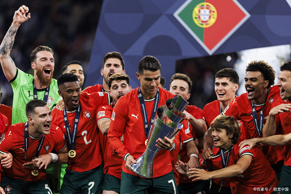 欧洲篮球冠军联赛升级赛,巅峰对决的简单介绍 欧洲篮球冠军联赛升级赛,巅峰对决的简单介绍