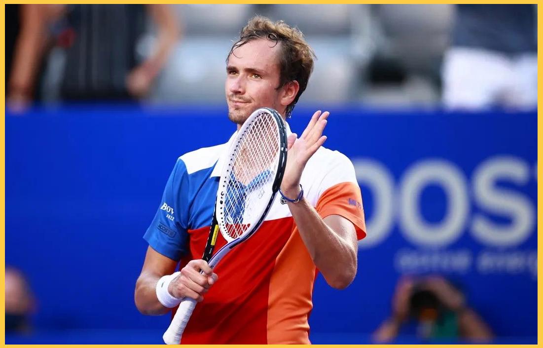 关于美网险胜澳网，梅德韦杰夫高光表现的信息