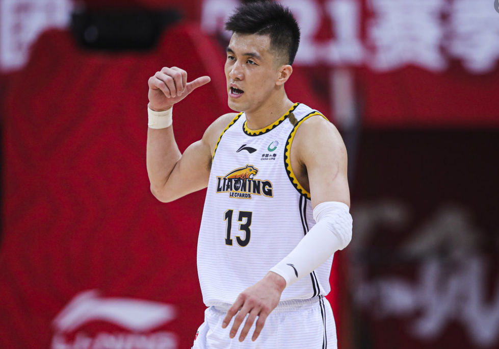 灰熊横扫辽宁队，郭艾伦惊艳四座的简单介绍