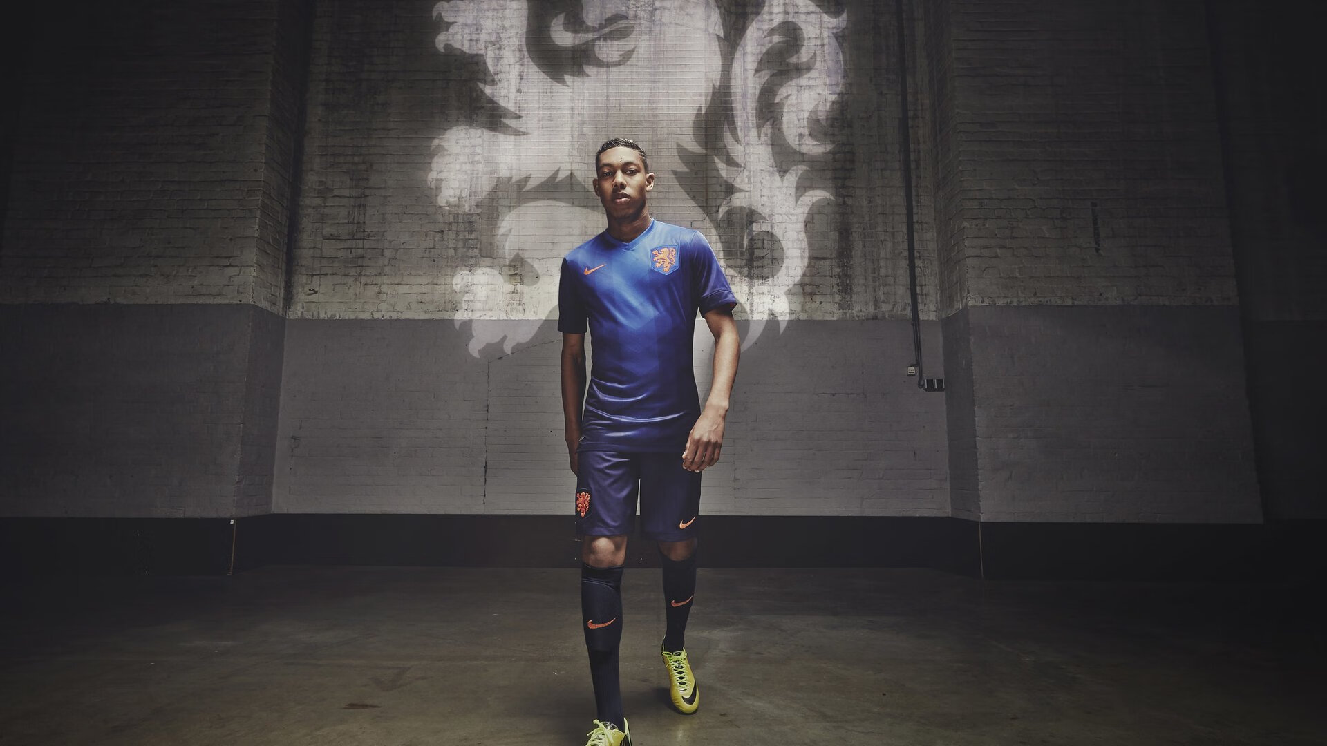 弗拉霍维奇爆发破局，塞维利亚连续得分压制里昂展现欧战韧性